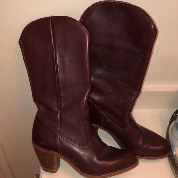 wood heel cowboy boots